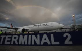 Tagapamalaud kas mendorong nga waraon an buwis sa pagbiyahe sa Pilipinas para mapauswag an pagbiyahe paluwas ngan pasulod. Tagapamalaud kas mendorong nga waraon an buwis sa pagbiyahe sa Pilipinas para mapauswag an pagbiyahe paluwas ngan pasulod.