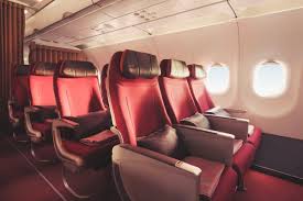 Air India gbasaa Premium Economy gafee n'ofe ndị warawara ma bido nrụzigharị ndị buru ibu. Air India gbasaa Premium Economy gafee n'ofe ndị warawara ma bido nrụzigharị ndị buru ibu.