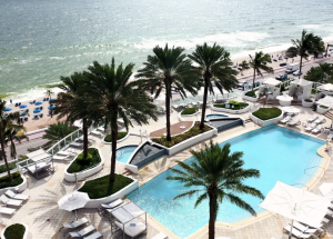 Zažite čaro novo zrekonštruovaného plážového domu Fort Lauderdale Zažite čaro novo zrekonštruovaného plážového domu Fort Lauderdale