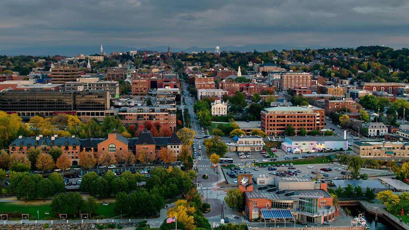 Dopad kriminality v centre mesta na turizmus a miestnu ekonomiku v Burlington, Vermont