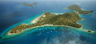 Cooper Island — Manchioneel Bay, Cooper Island Beach Club, Wreck Alley and nearby Salt Island