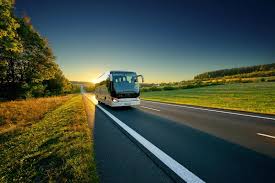 Ako ceny poháňané umelou inteligenciou podporujú 45 % nárast sviatočného cestovania autobusmi v Indii v roku 2025
