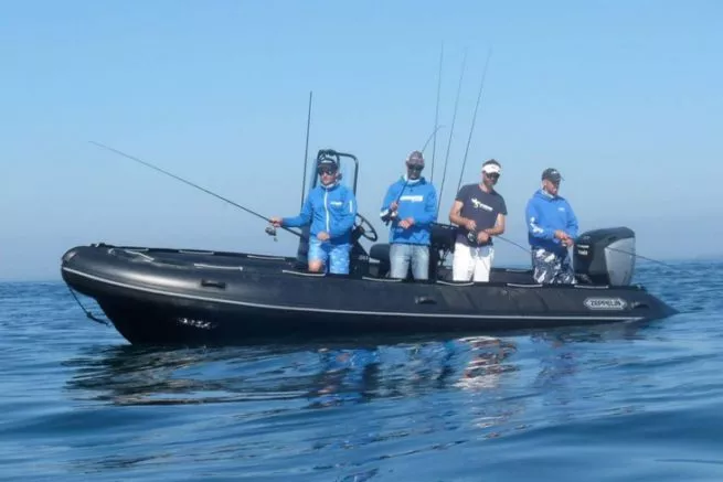 למה סירות RIB שולטות בדיג ספורטיבי: שינוע, התנהגות בים ופשרות על הסיפון