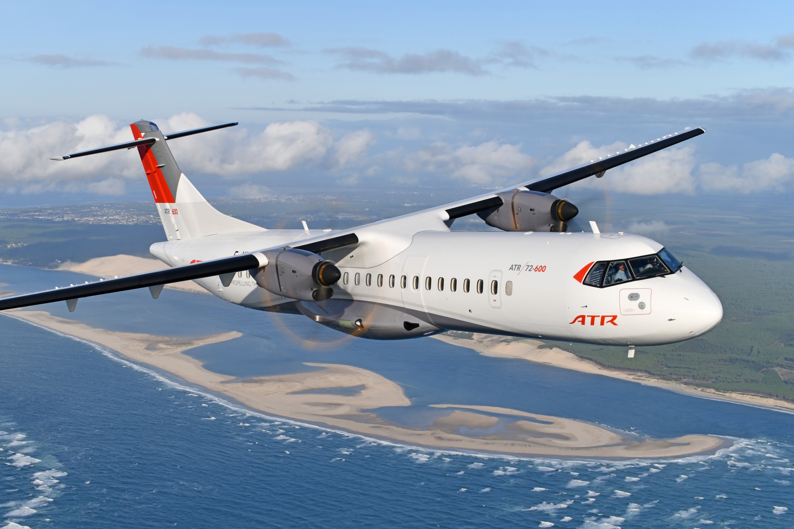 FlyGirma'nın ATR 72 Lansmanı Güney Sudan'da Hava Seyahatini ve Turizmi Yeniden Şekillendirebilir FlyGirma'nın ATR 72 Lansmanı Güney Sudan'da Hava Seyahatini ve Turizmi Yeniden Şekillendirebilir