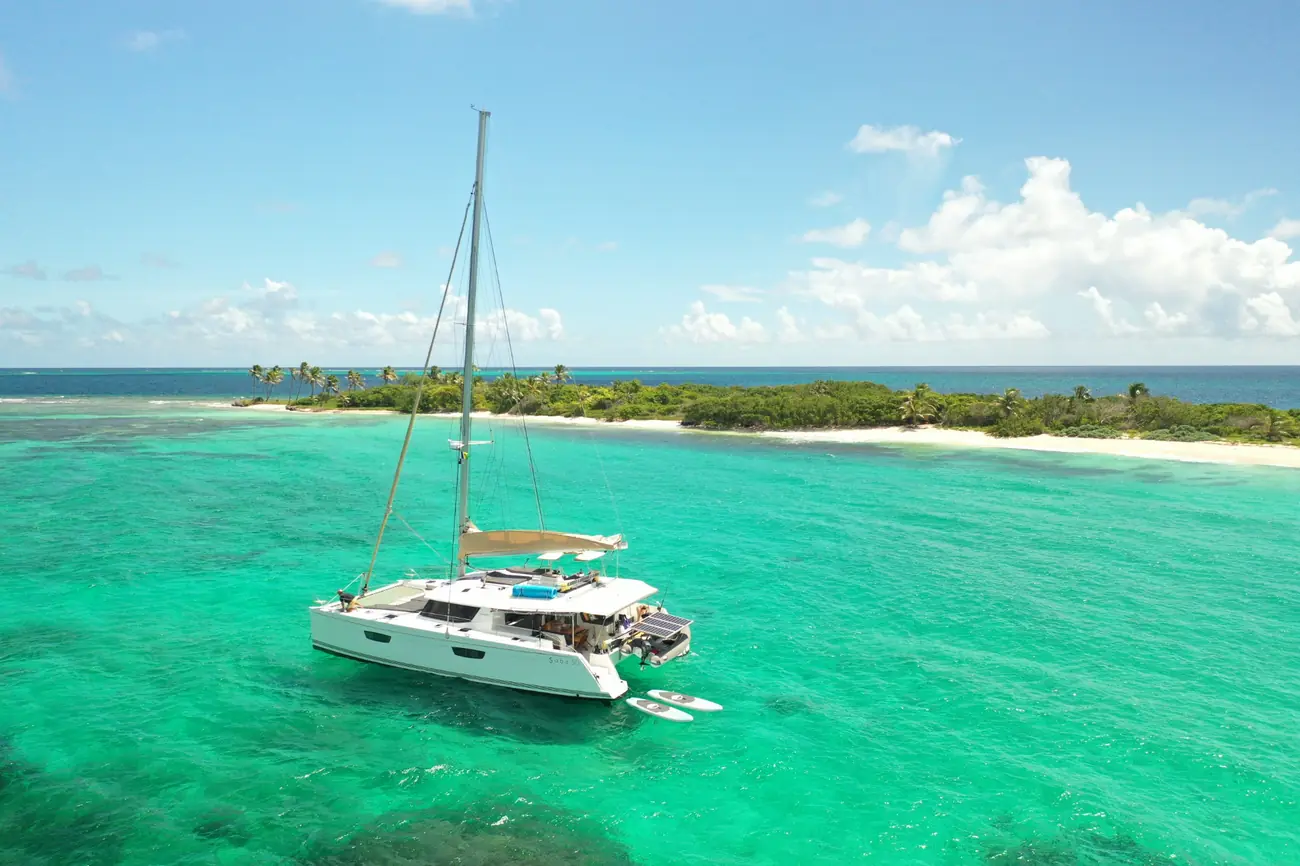 מטרה - סירת קרוז עטורת פרסים Fountaine Pajot Saba 50 סן מרטן וסן ברתס