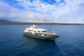 שיט באיי גלאפגוס על סיפון היאכטה M/Y Infinity: לוגיסטיקה, נוחות וגישה לחיות הבר