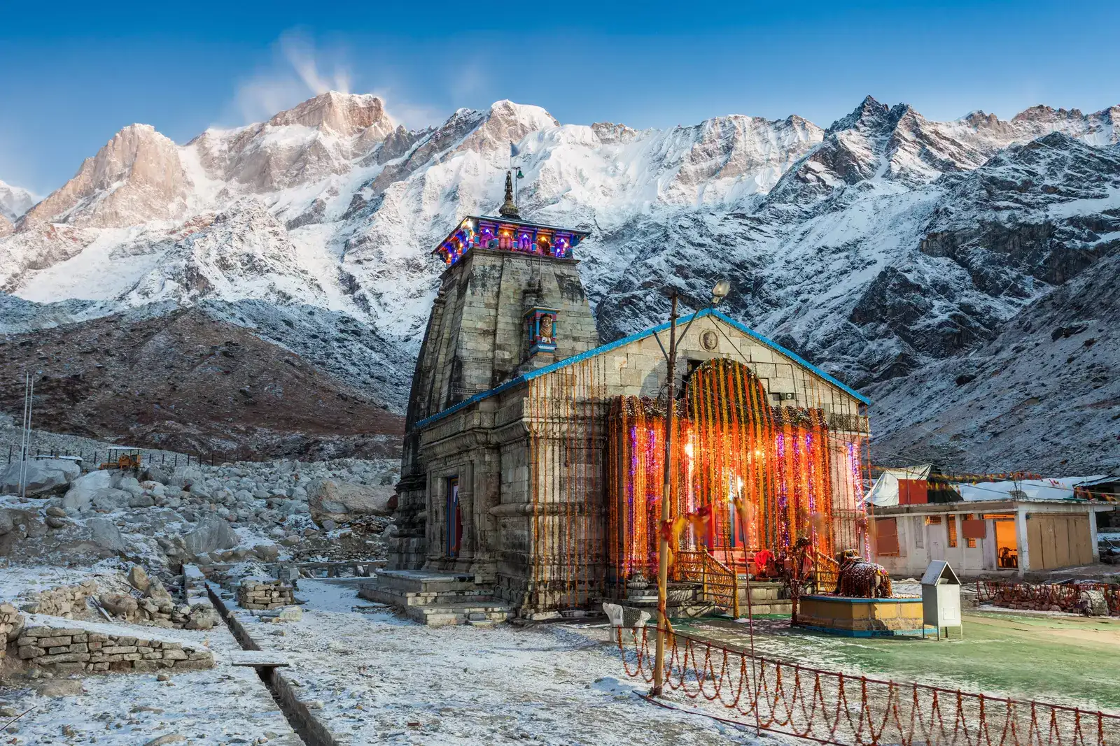 Najnovšie udalosti v súvislosti s Char Dham Yatra uprostred regionálneho napätia Najnovšie udalosti v súvislosti s Char Dham Yatra uprostred regionálneho napätia