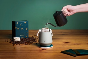 The Coffee Academïcs משתפת פעולה עם קתאי פסיפיק להגשת תערובת קפה ייחודית בטיסות The Coffee Academïcs משתפת פעולה עם קתאי פסיפיק להגשת תערובת קפה ייחודית בטיסות