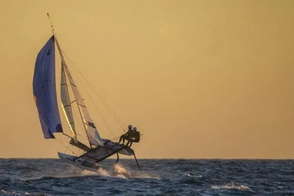 French Elite Sailing 2026: Zmeny vetra, taktické posuny a olympijská príprava v Marseille French Elite Sailing 2026: Zmeny vetra, taktické posuny a olympijská príprava v Marseille