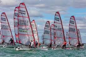 Matthias Houvenagel nappade aan die Musto Skiff Nasionale Titels by Mornington, vir die tweede agtereenvolgende keer