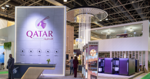 Qatar Airways predvádza kultúrny význam a virtuálnu realitu na ATM Dubai 2025