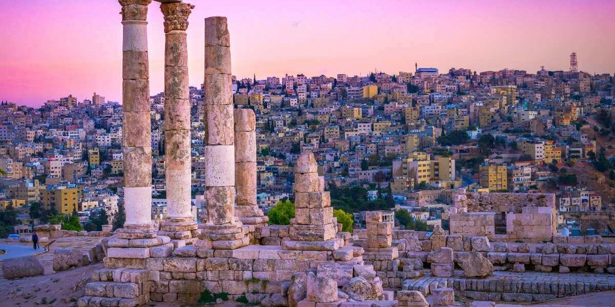 فهم المشهد الأمني للمسافرين في الأردن