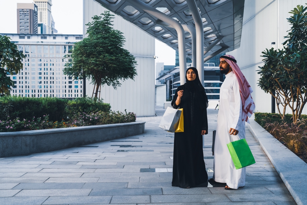 المملكة العربية السعودية تطلق خطة استرداد ضريبة القيمة المضافة لتعزيز السياحة والتسوق المملكة العربية السعودية تطلق خطة استرداد ضريبة القيمة المضافة لتعزيز السياحة والتسوق