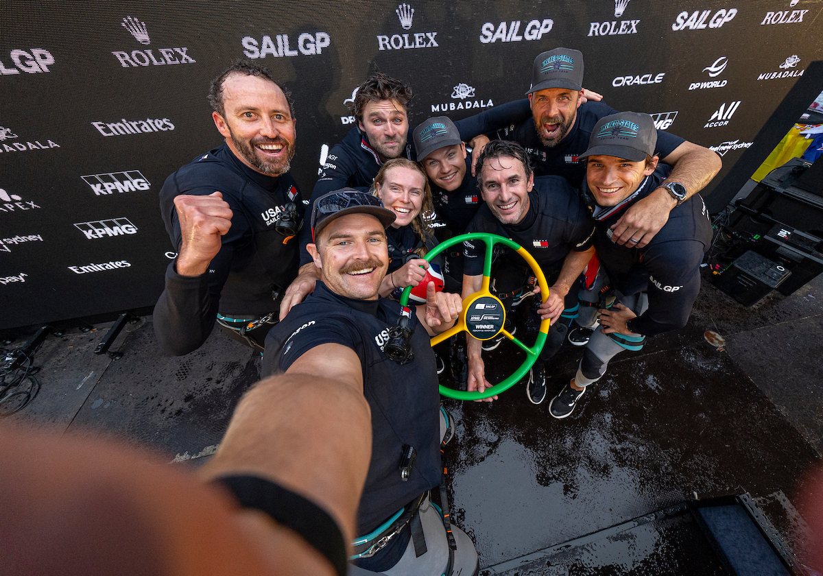 Taylor Canfield doviedol U.S. SailGP k víťazstvu na KPMG Sydney Sail Grand Prix