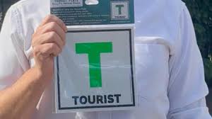 Ako by značky s „T-platňou“ mohli zvýšiť bezpečnosť cestnej premávky pre turistov cestujúcich po Škótskej vysočine Ako by značky s „T-platňou“ mohli zvýšiť bezpečnosť cestnej premávky pre turistov cestujúcich po Škótskej vysočine