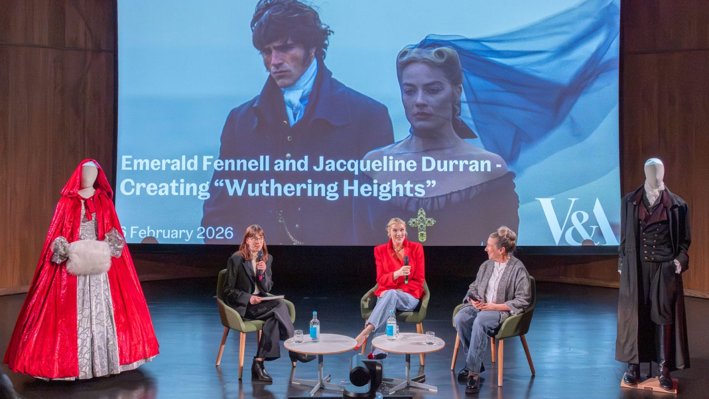V&A Ɔ Pru: Atɛŋkpama, Kɔstium, Gbɔŋ Kɛ Sɔŋ Lɛŋlelɛŋma Ngɔŋ ŋɔŋ Wuthering Heights Mli V&A Ɔ Pru: Atɛŋkpama, Kɔstium, Gbɔŋ Kɛ Sɔŋ Lɛŋlelɛŋma Ngɔŋ ŋɔŋ Wuthering Heights Mli