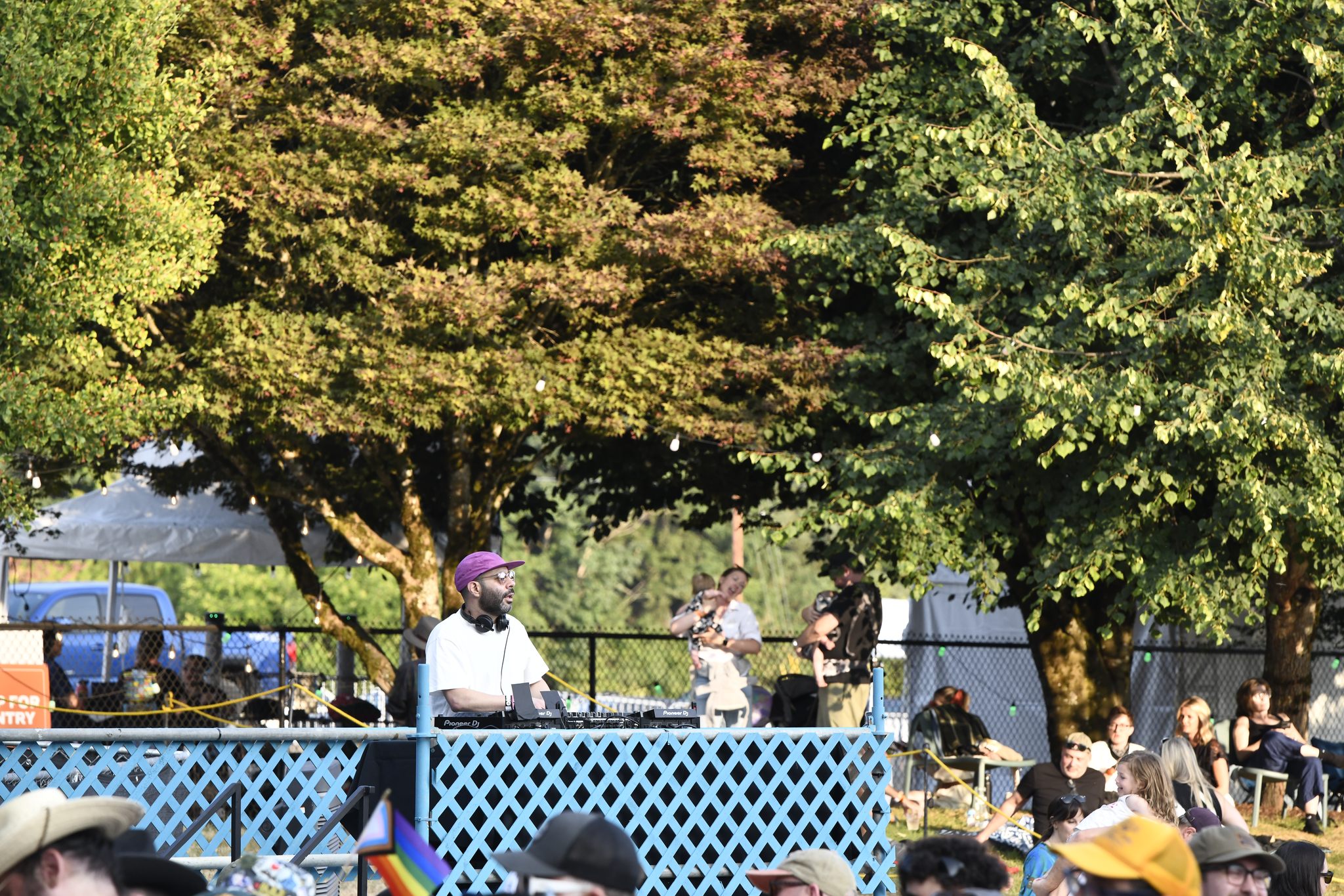 Zažite pulzujúcu atmosféru druhého víkendu festivalu THING s Rainbow Kitten Surprise Zažite pulzujúcu atmosféru druhého víkendu festivalu THING s Rainbow Kitten Surprise