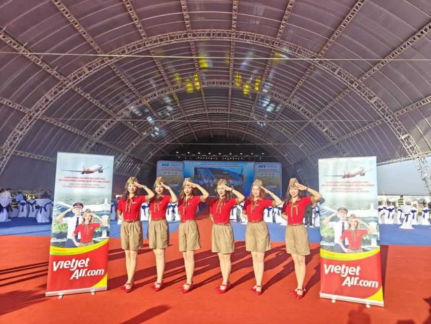 Vietjet Nâng Cấp Cơ Sở Hạ Tầng Hàng Không với Hangar Mới và Chuyến Bay Đầu Tiên tại Sân Bay Long Thành